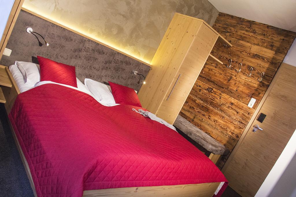 Hotel Talblick Saalbach-Hinterglemm Esterno foto